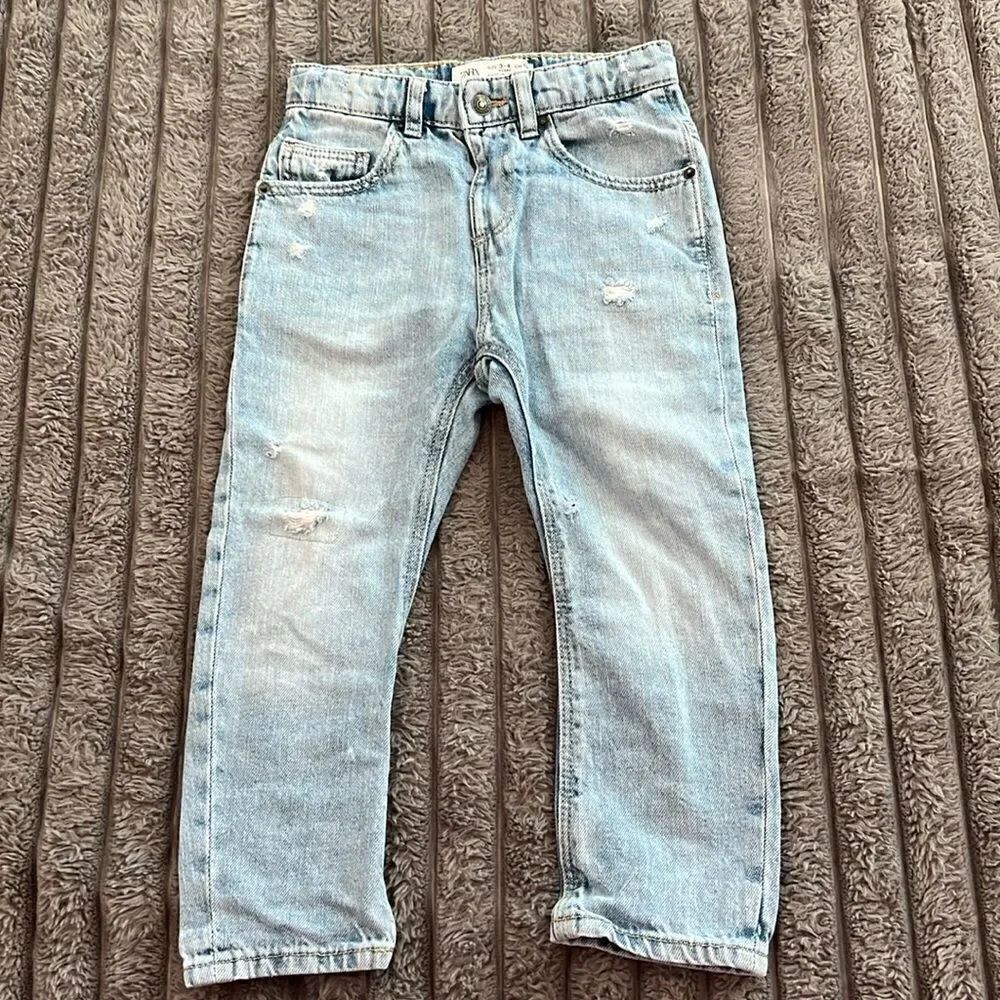 Zara jeans